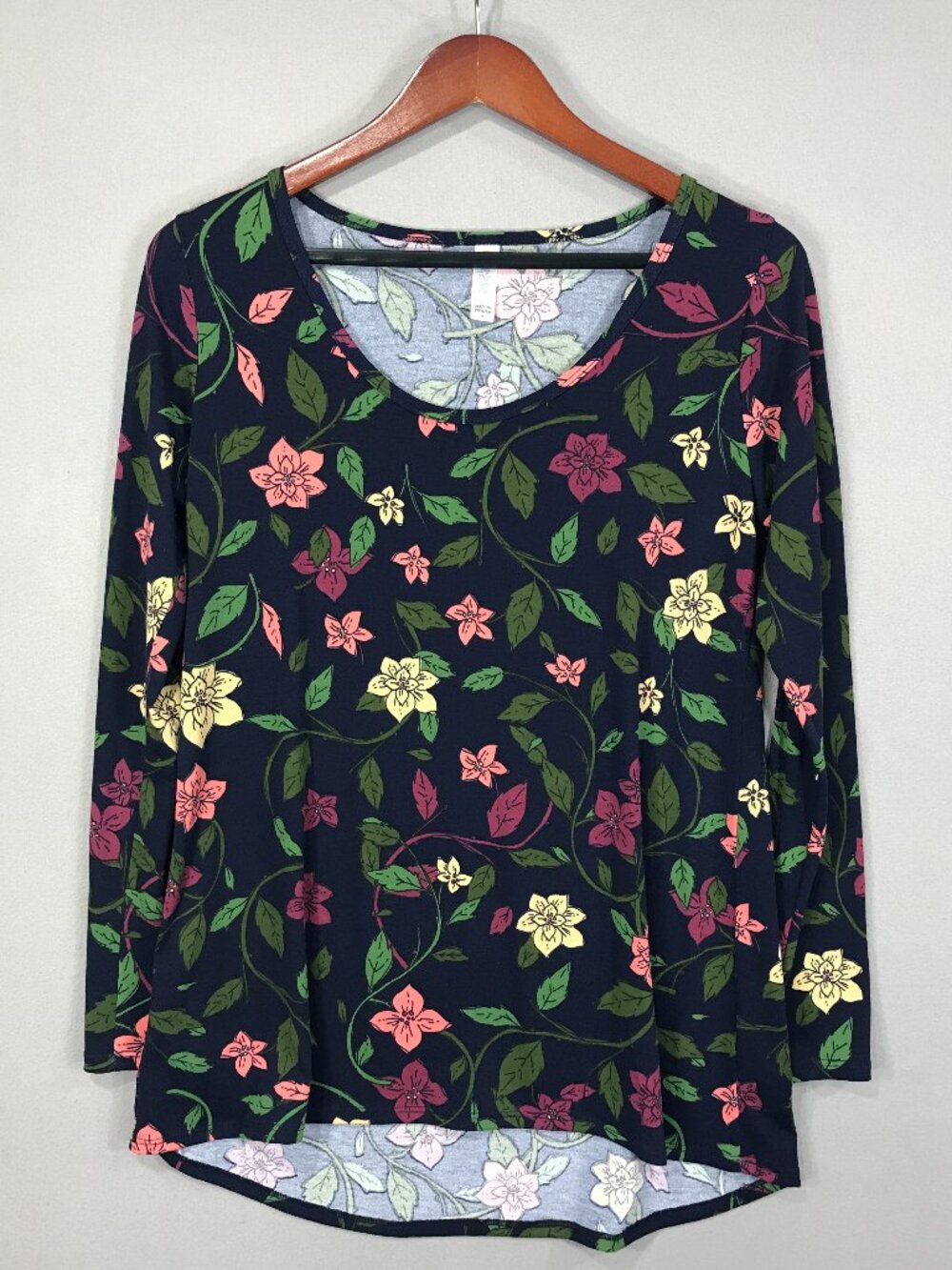 Lularoe Lynnae Top Womens Small Blue Green Floral High Low Shirt Long Sleeve Tee